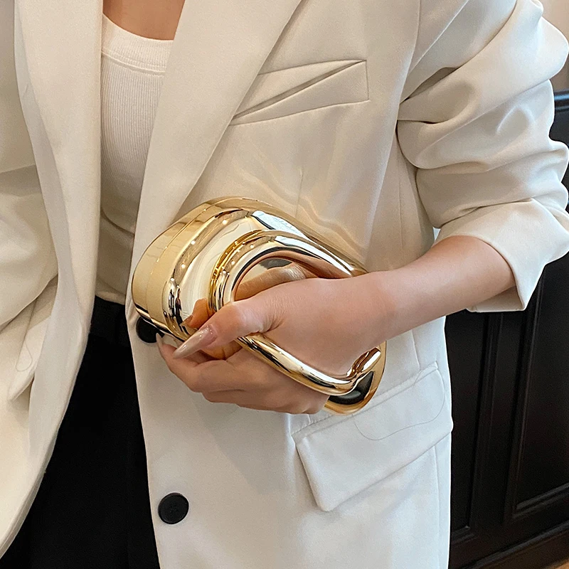 Gold Closure Box Clutch Bag wo - огляд і ціна Women Bags 2026 Trends